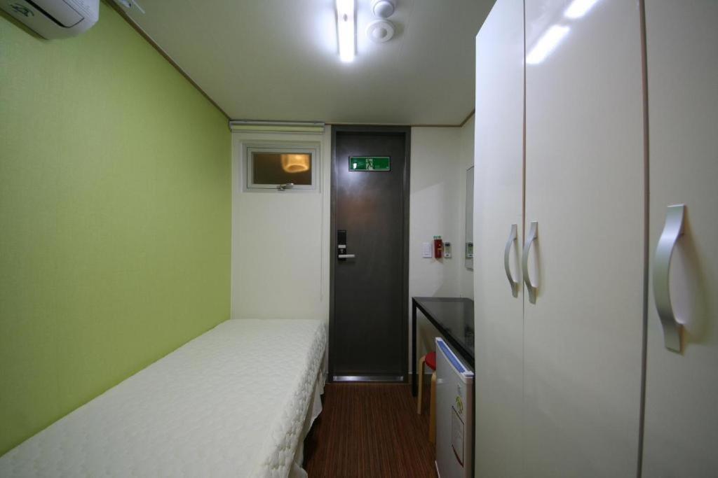 Star Guest House Seoul Exterior photo